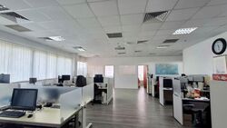 Leong Huat Building (D13), Factory #551213281